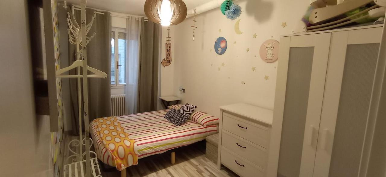 Appartamento Apartamento La Escalerona Con Vistas Al Mar Gijón Esterno foto
